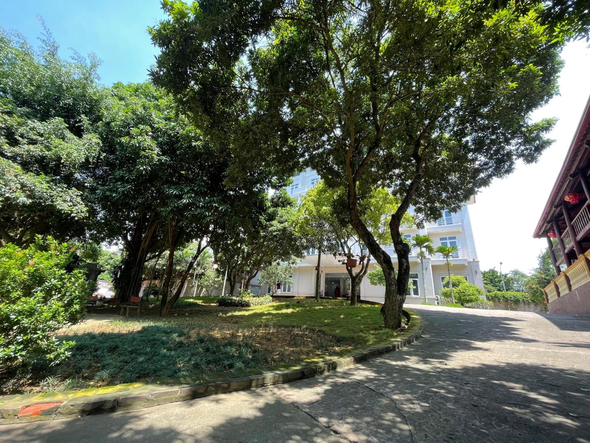 Thien Binh Hotel Hoa Binh Luaran gambar